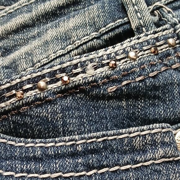 Ariya Jeans Women's 5/6 Blue Light Washed Bootcut Embroidered Studs Stretch Y2K - Picture 12 of 12